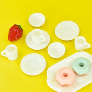 New Design Cups And Plates White Tableware Resin Charms For Dollhouse Miniature Kitchen Decoration