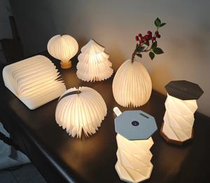 Pequeño ventilador de mano con luz LED Logística exprés Producto de batería incorporada El mejor agente de carga - Product Image 1