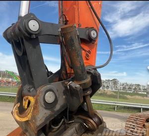 Excavateur Doosan Dx380 Dx225 Dx140 Dx150LC Excavateurs d'occasion 22 tonnes Excavateur hydraulique d'occasion Doosan Dx225 - Product Image 4