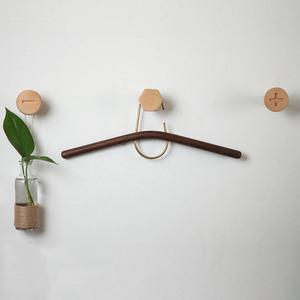Crochets muraux ronds modernes en bois de hêtre <span class=keywords><strong>pour</strong></span> manteaux, sacs, serviettes – Crochets de rangement minimalistes <span class=keywords><strong>pour</strong></span> entrée, décoration intérieure, vente en gros - Product Image 5