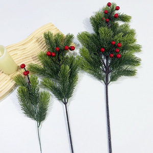 Rami di pino artificiale natale agrifoglio bacche artificiali bacche rosse steli per ghirlanda decorazioni albero di natale decorazione - Product Image 2