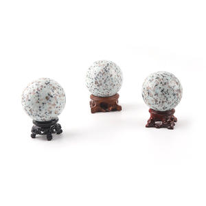 2026<span class=keywords><strong>ราคา</strong></span>ถูกลูกบอลคริสตัลน้ำสำหรับดอกไม้คืนมหัศจรรย์ไฟหิน4มม. หินและคริสตัลที่แข่งขันได้มากที่สุด - Product Image 1