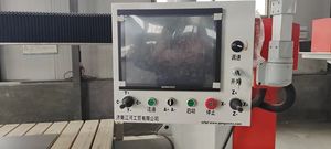 Centre de traitement de pierre à 5 axes GANGER GQ-3220C, puissance supérieure de 15 kW, capable de surmonter des épaisseurs extrêmes de 55 mm - Product Image 4