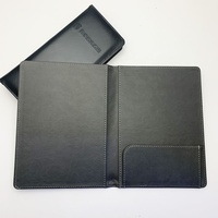 Livre de serveur en cuir PU noir personnalisé dossier de facture de restaurant bloc-notes hôtel couverture du menu de vérification des invités avec logo en relief