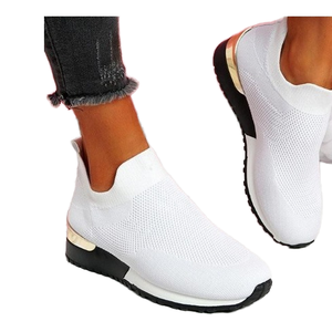 Baskets de sport décontractées pour femmes, grande taille, en maille respirante, légères, imperméables, antidérapantes, style coréen, printemps - Product Image 1