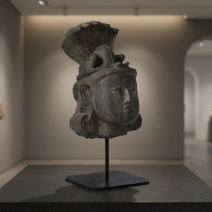 Réplica del Artefacto del Templo Histórico: Shiva Lingam con el Toro Nandi y la Serpiente - Product Image 1
