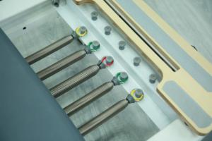 Reformer de Pilates de Aluminio con Torre Plegable, Equipo de Estudio <span class=keywords><strong>en</strong></span> Casa para Entrenamiento de Core con Resortes Premium, Seguro - Product Image 4