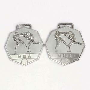 Medalla Deportiva de Boxeo MMA de Metal 3D en Latón Personalizada y Económica de Fábrica con Impresión en Serigrafía y Grabado para Uso Promocional - Product Image 3