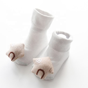 XIANGHUI neonato 3d cartone animato Anti-slip <span class=keywords><strong>bambino</strong></span> calzini da pavimento migliori per 0-1 anni - Product Image 2