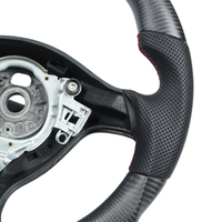 Volant de voiture en fibre de carbone personnalisé en usine pour Volkswagen Golf 4 Mk4 GTI Passat B5