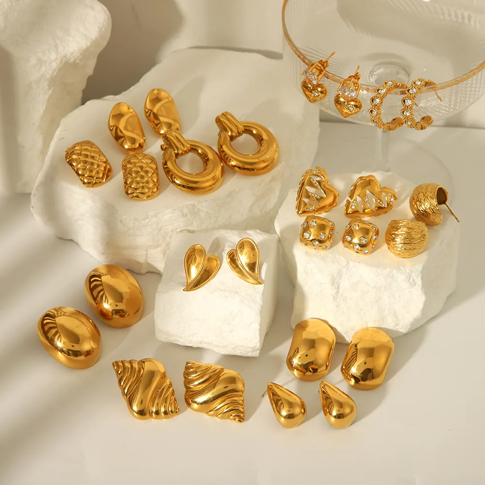 WY אופנה חדשה נירוסטה PVD מצופה 18k זהב אמיתי עגילי תכשיטים גיאומטריים חישוק CC צמוד עגיל לנשים ללא הכתמה