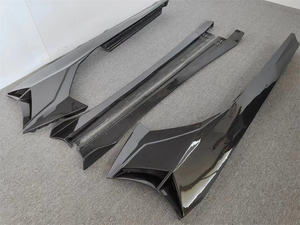 Utilisé pour Lamborghini <span class=keywords><strong>Aventador</strong></span> Lp700 modification SVJ style jupe latérale en fibre de carbone quatre pièces kit carrosserie - Product Image 3