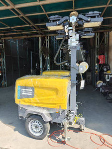 Atlas Copco Hilight V7 + V5 + Neo Di Động Di Động LED Chiếu Sáng Thá<span class=keywords><strong>p</strong></span> 7.5M Chiều Cao LED Kubota Động Cơ - Product Image 2