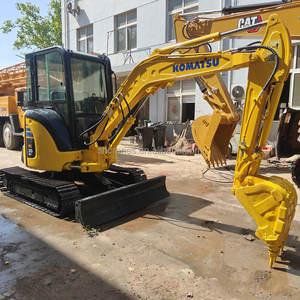 Usato Komatsu PC35MR Mini escavatore | Oscillazione a coda Zero 3.5 Ton | Cingoli in gomma e cabina | Ore basse e ben mantenuto - Product Image 3