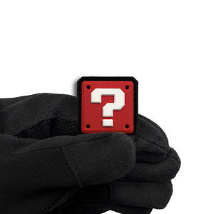 Parche de Goma Luminoso con Forma de Signo de Interrogación 3D de PVC Suave al por Mayor, Insignia de Moral para Mochila, Prenda, Manualidades - Product Image 3