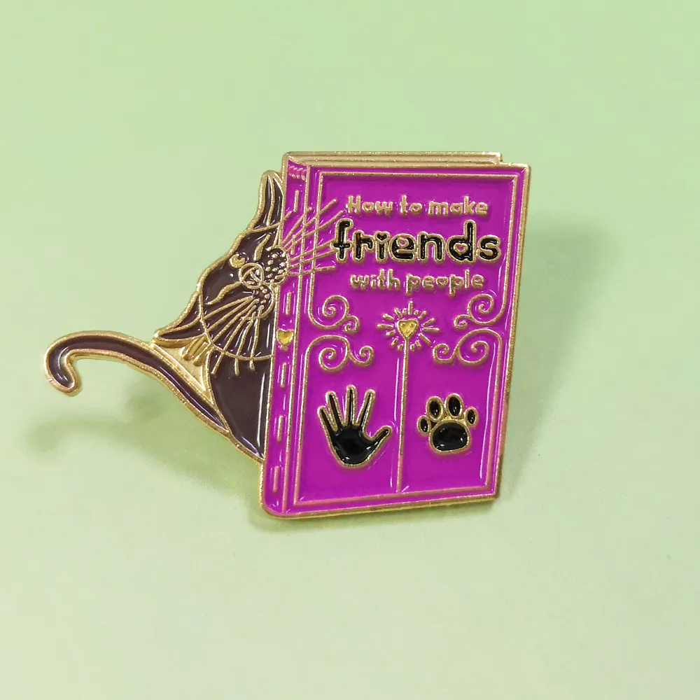 How To Make เพื่อนคนการ์ตูนแมว Pin Magic Book สัตว์ Enamel Pins ป้ายเข็มกลัดสำหรับ Kitty Lover สัตว์น่ารักเครื่องประดับ