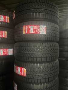 PNEUS Neufs 12.00R20 12.00R24 Pneus radiaux pour camions lourds pour différents modèles - Product Image 2
