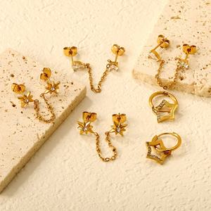 Boucles d'oreilles tendance en acier inoxydable pour femme, plaquées or 18 carats, géométriques, pendantes, avec chaîne à maillons et zircon - Product Image 1