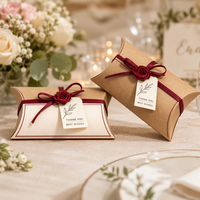 Boîte cadeau personnalisée en papier kraft avec ruban et fleur de rose, boîte d'emballage artisanale pour bonbons de mariage, ensemble avec étiquettes de remerciement