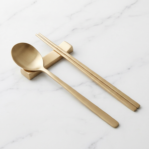 Antique <b>Metal</b> Cutlery <b>Chopstick</b> Rest Spoon Rest For Kitchen Home Hotel Restaurant And Wedding Events Usage Table Decor Items - Product Image 1