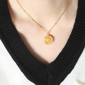 Summer Beach Voyage Bijoux <span class=keywords><strong>surfer</strong></span> Hawaïen 18K Or plaqué acier inoxydable disque Vague pendentif collier - Product Image 2