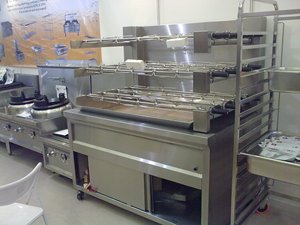 Machine à rôtir le poulet au <span class=keywords><strong>charbon</strong></span> de bois de grande capacité pour restaurant commercial - Product Image 3