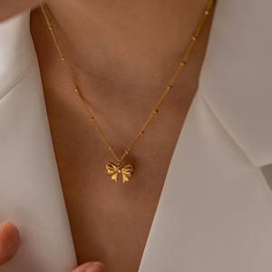 Collier Nœud Papillon en Acier Inoxydable Plaqué Or 18 carats avec Pendentif Animal, Bijoux pour Femme – Fabricant - Product Image 2