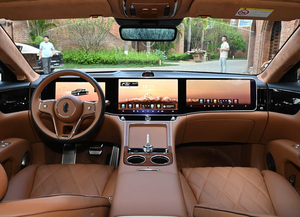 AITO S800 2025 avec prolongateur d'autonomie, 5 places - Autonomie CLTC de 1333 km, autonomie EV de 400 km, batterie de 65 kWh, double moteur, transmission intégrale - Product Image 6