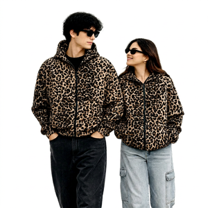 Sudadera con capucha unisex de forro polar con estampado de leopardo, con cremallera, estilo camuflaje, holgada, informal, para uso urbano, con corte cuadrado y cremallera. - Product Image 1