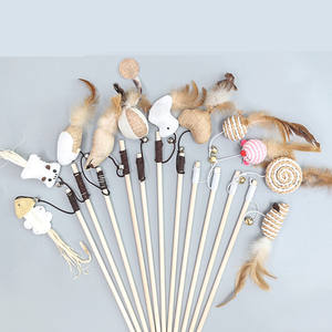 Lustiges hölzernes Haustier-Katzen spielzeug Interaktiver Katzenfischer-<span class=keywords><strong>Teaser</strong></span> spielen Zauberstab-Feder-Katzen spielzeug - Product Image 4