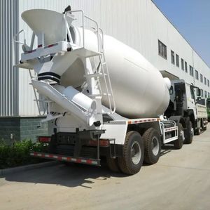 <span class=keywords><strong>Shacman</strong></span> X3000 <span class=keywords><strong>Mixer</strong></span> semen Diesel 8x4 18 meter kubik beton truk untuk dijual - Product Image 3