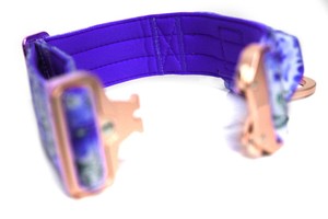 Correa y Collar Táctico para Perro con Mango Suave, Resistente a la Presión, Cierre Metálico Duradero, Forro de Neopreno, Nailon con Patrón Sólido Acolchado - Product Image 3