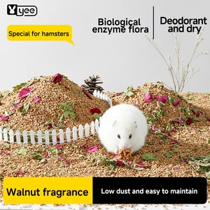 ทรายสำหรับแฮมสเตอร์ยี่ห้อ Yee ชนิดวอลนัทโกลเด้นแบร์ สูตรพิเศษ ดูดซับกลิ่น ป้องกันการเกิดฝุ่น ใช้สำหรับตกแต่งกรง - Product Image 2