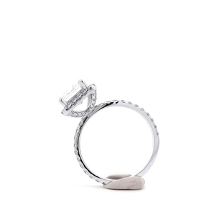 Bague de fiançailles en or jaune classique pop, diamant de laboratoire certifié IGI, taille radiante, semi-montée, pour femme, fabriquée à la main - Product Image 6