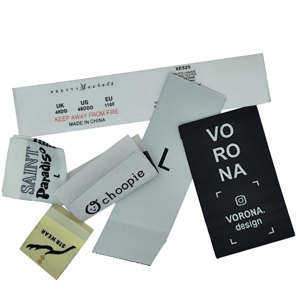 Étiquettes tissées sur mesure pour vêtements, étiquettes de col, étiquettes tissées découpées au laser à dos thermocollant pour sous-vêtements - Product Image 1
