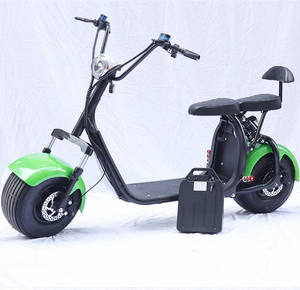 Nouvelle trottinette électrique adulte pas chère 2026 avec moteur 2000W, batterie 18AH, vitesse maximale de 25 km/h, autonomie maximale de 30 km - Product Image 1
