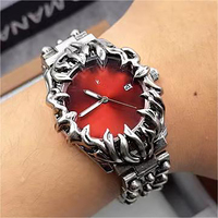 OEM ODM jam tangan pria dengan Logo kustom mewah Label pribadi produsen jam tangan kuarsa untuk pria keren berbentuk khusus dengan MOQ rendah