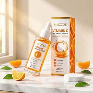 Sérum Visage Éclaircissant et Blanchissant Coréen Vegan et Naturel à la Vitamine C et à l'Acide Hyaluronique OEM ODM 30ml - Product Image 1