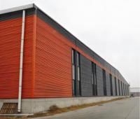 Almacén prefabricado, planta de taller, hangar, cobertizo, construcción, materiales metálicos industriales, estructura de acero, edificio