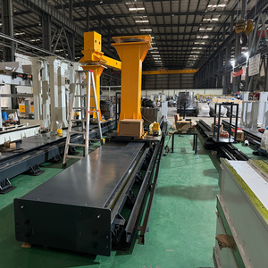Robot Personalizado de 20M con 7º Eje para Soldadura, Industria Automotriz y de Estructuras de Acero, el 7º Eje de Alta Precisión Mejora la Precisión de Soldadura - Product Image 1