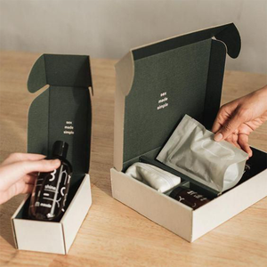 Cajas de Envío Corrugadas con Recubrimiento UV Impermeable Personalizadas, Logotipo Personalizado, Material Ecológico de Almidón de Maíz, Color Rosa, Diseño Ranurado - Product Image 5