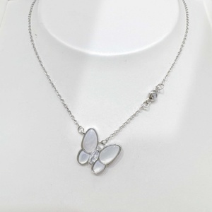 สร้อยคอจี้เปลือกหอยเคลือบสีทองเหลืองรูปผีเสื้อ ชุบทอง 14k สำหรับผู้หญิง สวมใส่ได้ทุกวัน พร้อมจี้ห้อยแบบปรับแต่งได้ - Product Image 3