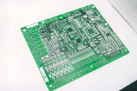 Assemblage personnalisé de circuits imprimés, circuits imprimés multicouches FR4 haute densité, circuits imprimés SMT à trous traversants pour l'électronique grand public