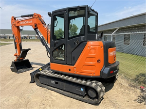 Mini-excavatrice hydraulique sur chenilles d'occasion Hitachi ZX60, 6 tonnes, avec moteur, boîte de vitesses, capacité de la benne de 0,3 m³, origine Japon - Product Image 5