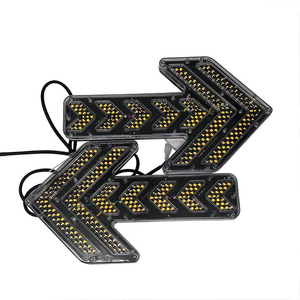 Véhicule léger de signalisation Arrow Sanitation avec clignotant LED ambre pour avertissement d'ingénierie, indication de direction et pulvérisation sur camions à ordures - Product Image 3