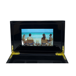 Caja <span class=keywords><strong>de</strong></span> video personalizada para el Día <span class=keywords><strong>de</strong></span> San Valentín 2026, el mejor regalo con logotipo <span class=keywords><strong>de</strong></span> estampado en caliente, cajas <span class=keywords><strong>de</strong></span> madera para pantalla LCD <span class=keywords><strong>de</strong></span> 1080P con estilo con <span class=keywords><strong>amor</strong></span> - Product Image 3