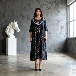 Vestido Abaya de Poliéster Estampado para Mujeres Musulmanas - Abaya Elegante Personalizada de Lujo, Proveedor Mayorista OEM ODM - Product Image 1