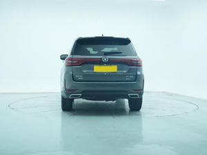 Changan CS95 2.0T <span class=keywords><strong>233</strong></span> ch L4 Turbo 4x4 Sièges en cuir de luxe Pneus R19 Voiture essence 5 portes 7 places Grand SUV Changan Voitures Chine - Product Image 6