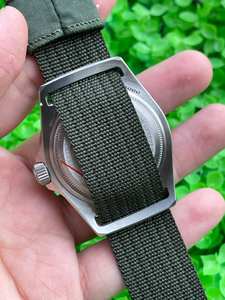 Relojes Ttudores de Marca con Movimiento GMT Deportivo, 42 mm, Titanio, Zafiro, Luminosos, Resistentes al Agua, Precio al por Mayor - Product Image 5