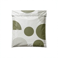 Sacs d'expédition en polyéthylène imperméables personnalisés, imprimés, autocollants, pour colis de messagerie, emballage de marque de vêtements OEM, enveloppes d'expédition